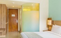   Holiday Inn Express Phuket Patong Beach Central 3*  12