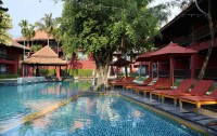   Escape Hua Hin 4*  1