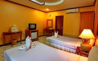 Coconut Beach Resort 3*  2