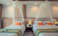   Ban Sainai Resort  4*  89