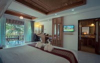   Ban Sainai Resort  4*  57