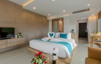   Patong Bay Hill 4*  31