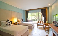   The Green Park Resort 3*  6