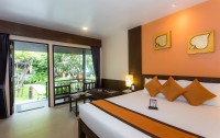   Baan Chaweng Beach Resort & Spa 3*  38