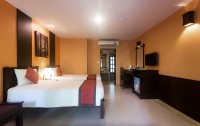   Baan Chaweng Beach Resort & Spa 3*  9