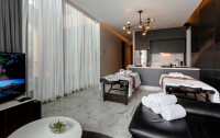   Glam Habitat Hotel  4*  28