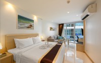   Best Western Plus The Beachfront  3*  43