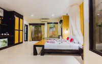   Karon Whale Resort 3*  25