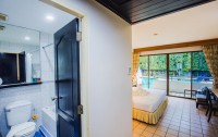   Karon Whale Resort 3*  9