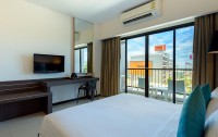   Hotel J Residence 4*  13