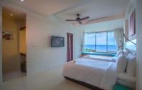   Surin Beach Resort 4*  6