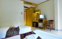 Patong Palace  3*  5