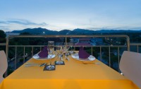   The Chalong Beach Hotel 4*  32