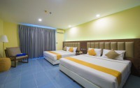   The Chalong Beach Hotel 4*  27