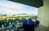   The Chalong Beach Hotel 4*  26