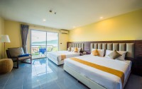   The Chalong Beach Hotel 4*  24