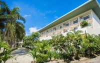   The Chalong Beach Hotel 4*  50