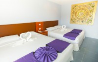   The Chalong Beach Hotel 4*  20