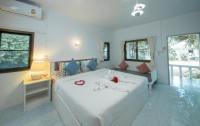   Bay Beach Resort  3*  19