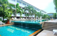   Bay Beach Resort  3*  43