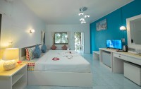   Bay Beach Resort  3*  51