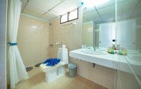   Bay Beach Resort  3*  36