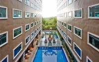 Ease Jomtien Hotel 3*  4