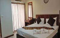   Deva Suites Patong Hotel 3*  13