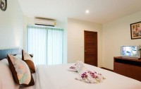   Deva Suites Patong Hotel 3*  11