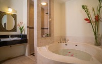   Samui Sense Beach Resort 4*  47