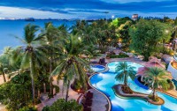 Cholchan Pattaya Beach Resort 4*  2