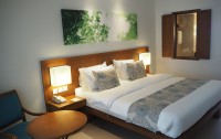 Woodlands Hotel & Resort 3*  4