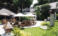   Woodlands Hotel & Resort 3*  15