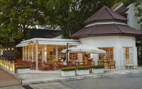   Woodlands Hotel & Resort 3*  12