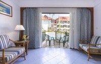   Amora Beach Resort Phuket 4*  33