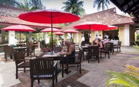   Amora Beach Resort Phuket 4*  16