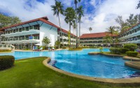   Amora Beach Resort Phuket 4*  1