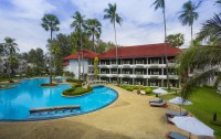   Amora Beach Resort Phuket 4*  11