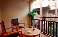   Bw Premier Bangtao Beach Resort & Spa 4*  8