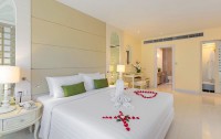   Andaman Embrace Patong 4*  21