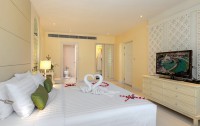   Andaman Embrace Patong 4*  20