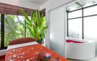   Andaman Embrace Patong 4*  24