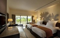   Hilton Phuket Arcadia Resort & Spa 5*  37