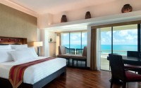   Hilton Phuket Arcadia Resort & Spa 5*  24