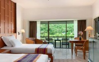   Hilton Phuket Arcadia Resort & Spa 5*  8