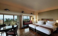   Hilton Phuket Arcadia Resort & Spa 5*  6