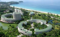 Hilton Phuket Arcadia Resort & Spa 5*  2