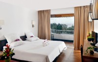   Bw Phuket Ocean Resort 3*  13