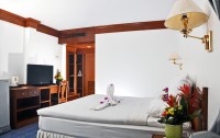   Bw Phuket Ocean Resort 3*  10