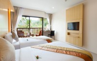   Patong Lodge Hotel 3*  26